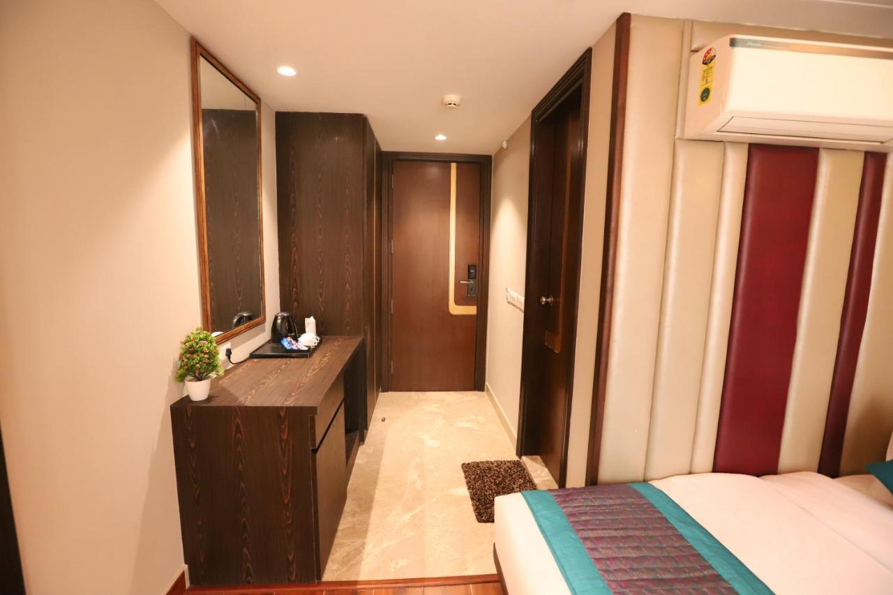 Hotel The Magic Tree - Paharganj New Delhi Ngoại thất bức ảnh