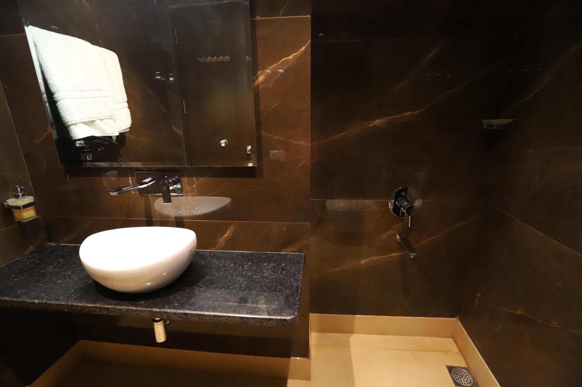 Hotel The Magic Tree - Paharganj New Delhi Ngoại thất bức ảnh