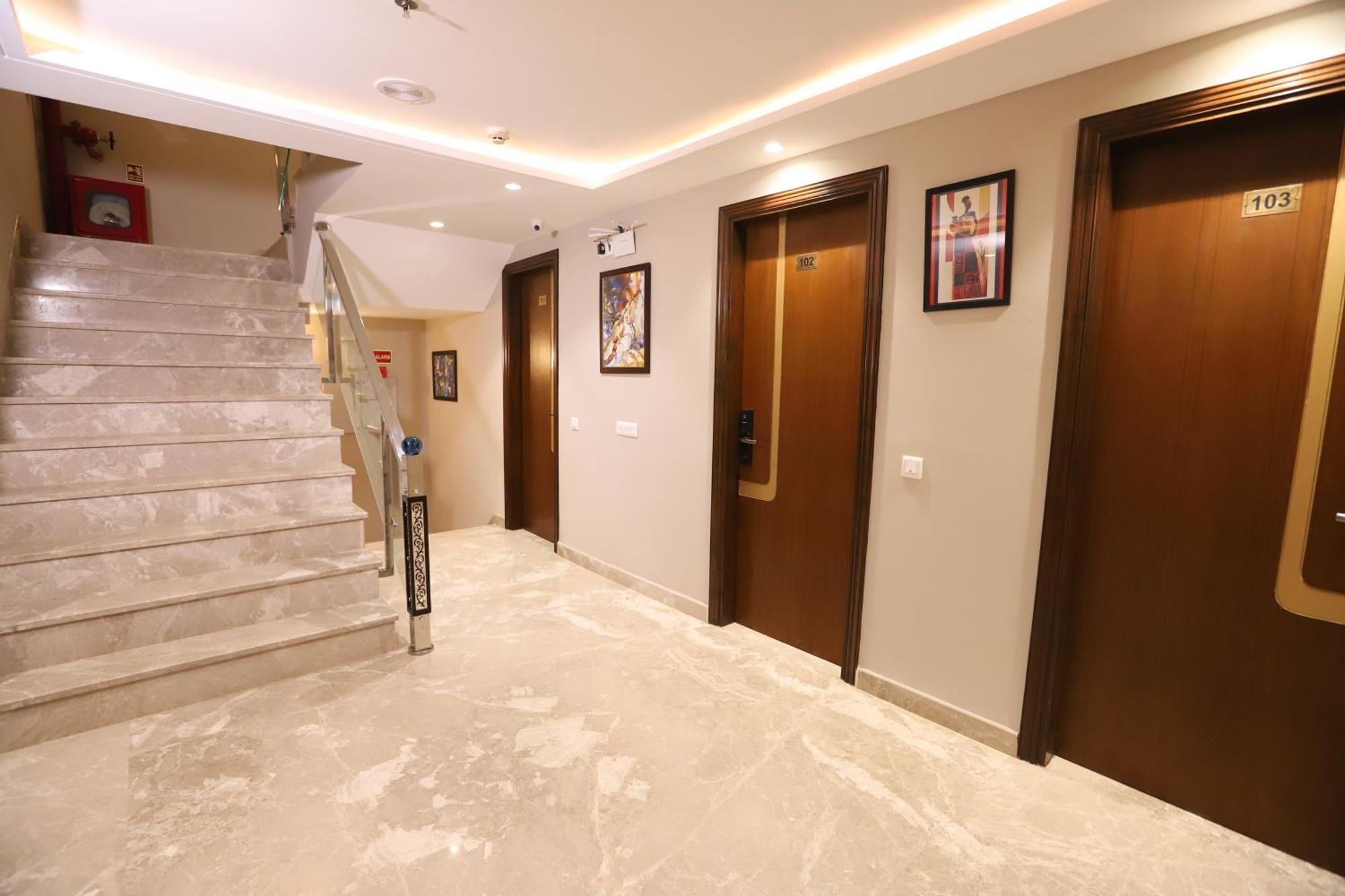 Hotel The Magic Tree - Paharganj New Delhi Ngoại thất bức ảnh