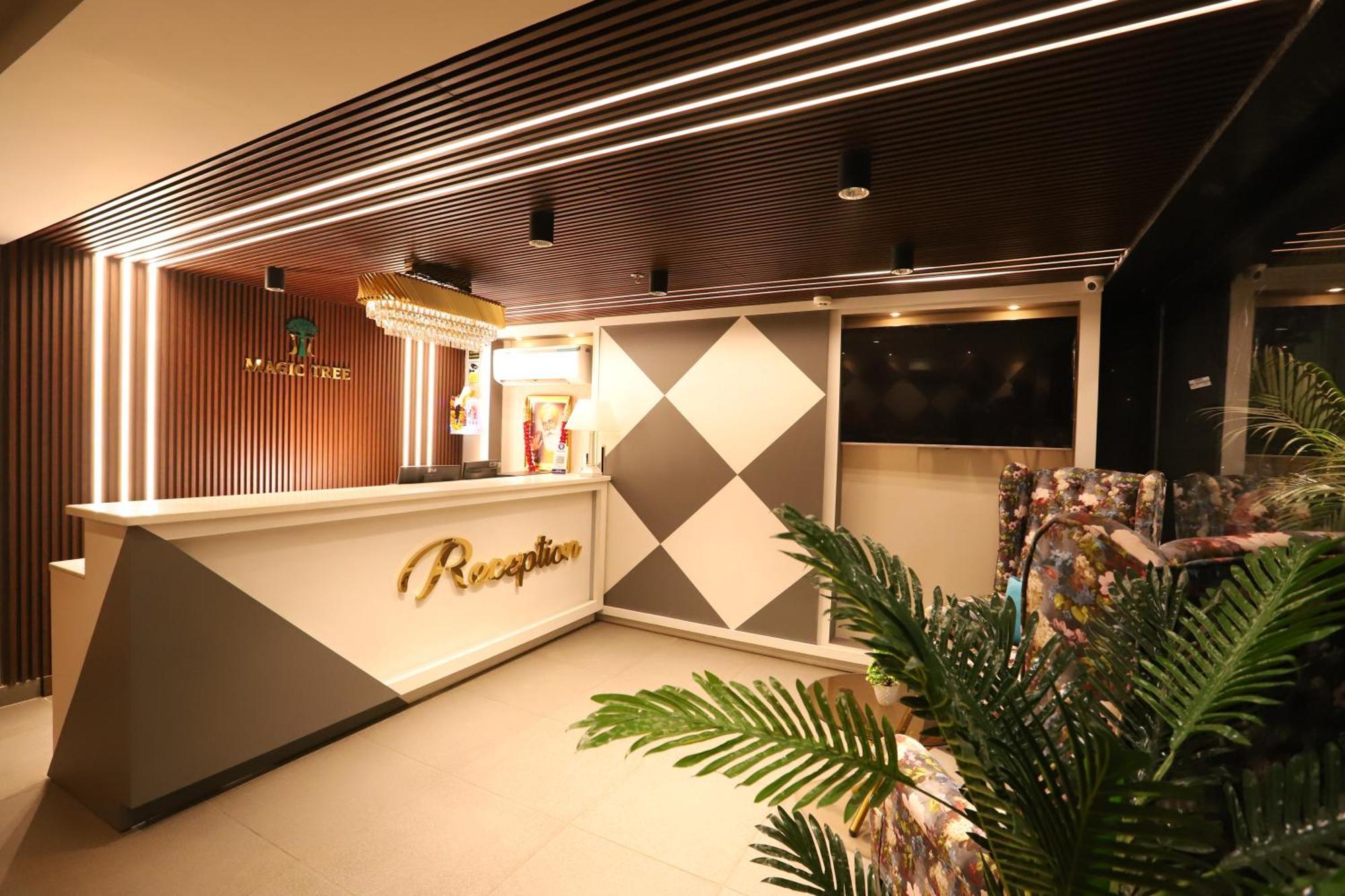 Hotel The Magic Tree - Paharganj New Delhi Ngoại thất bức ảnh